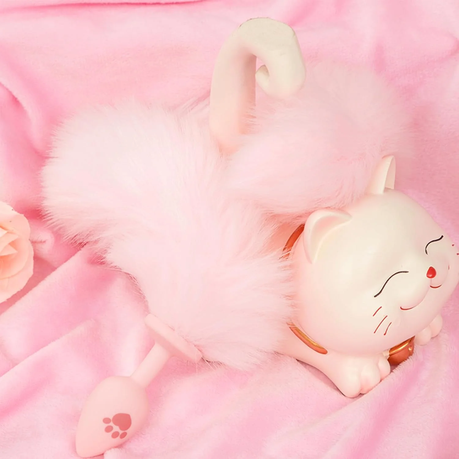 SilkenTail Fox Tail Silicone Butt Plug - Image 2